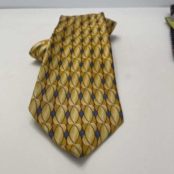 Jos. A. Bank Other - Jos A Bank Abstract Blue Diamond Yellow Silk Tie 3.5" Wide